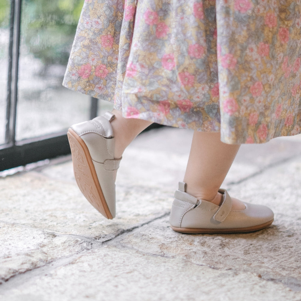 Mary Janes Olivia Barefoot Shoes - Champagne