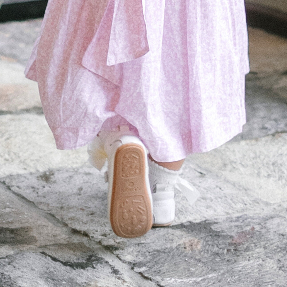 Mary Janes Olivia Barefoot Shoes - White